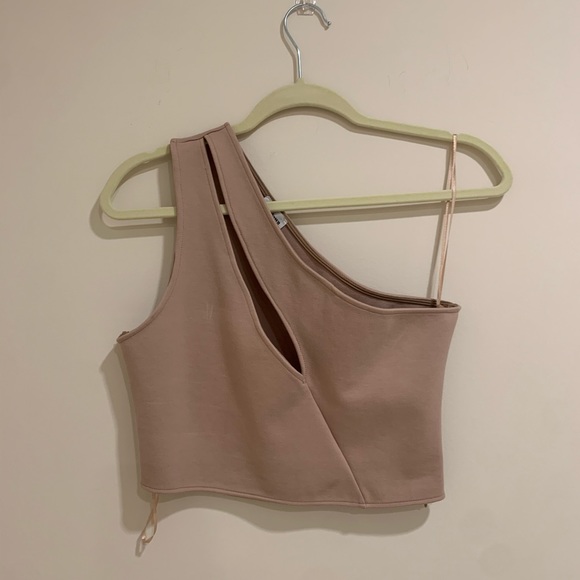 superdown Tops - Superdown one shoulder shirt